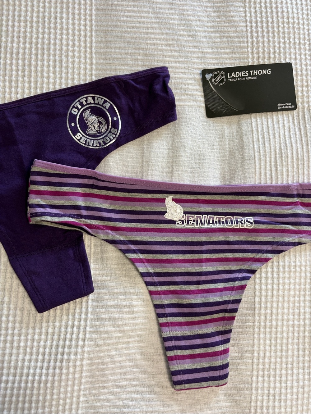 2 for 25$ NWT NHL Ottawa Senators Ladies Striped Thong Panties Set